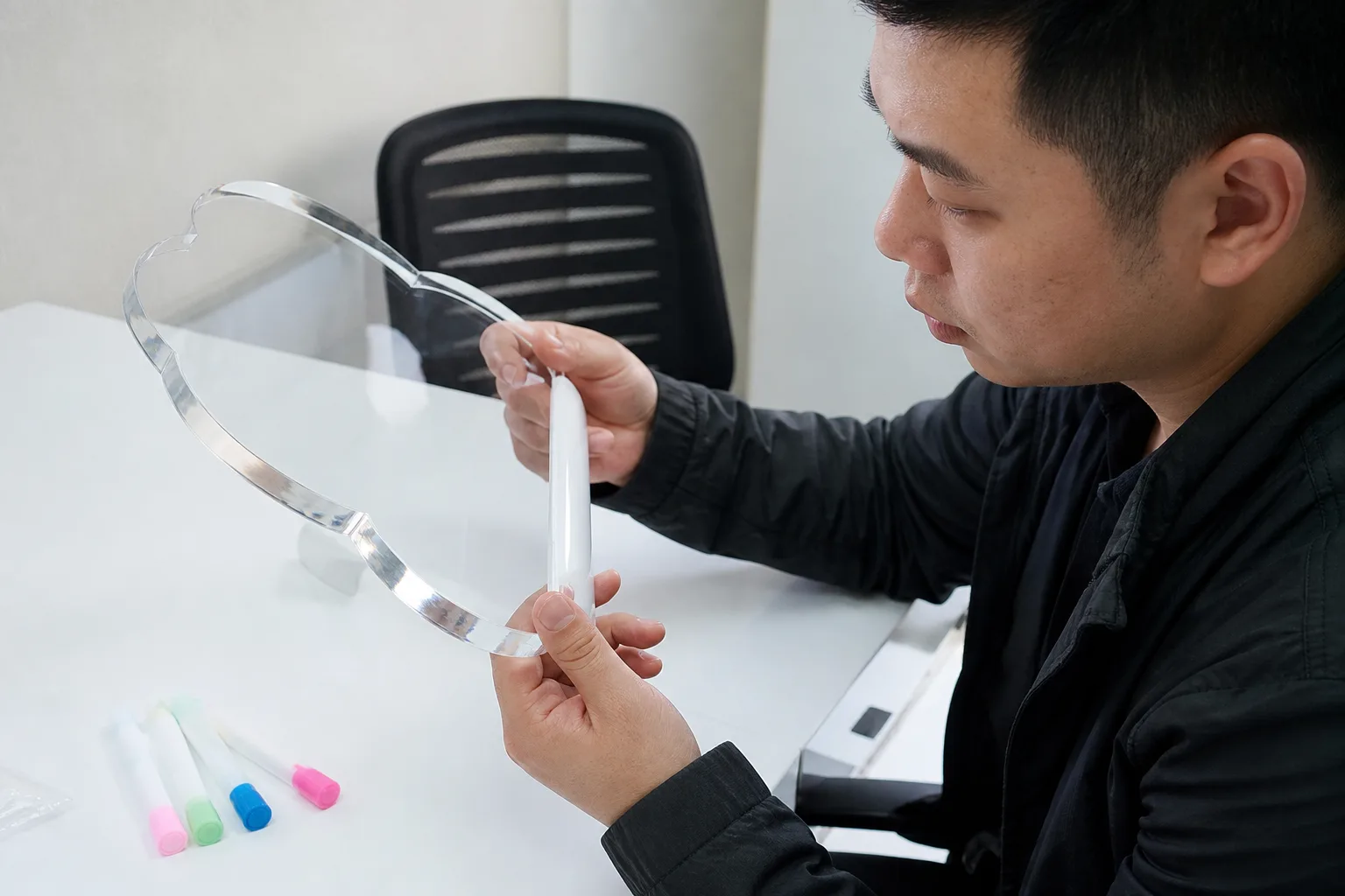 LED drawing board acrylic thickness and edge finish LED fluorescent acrylic board buyer planning